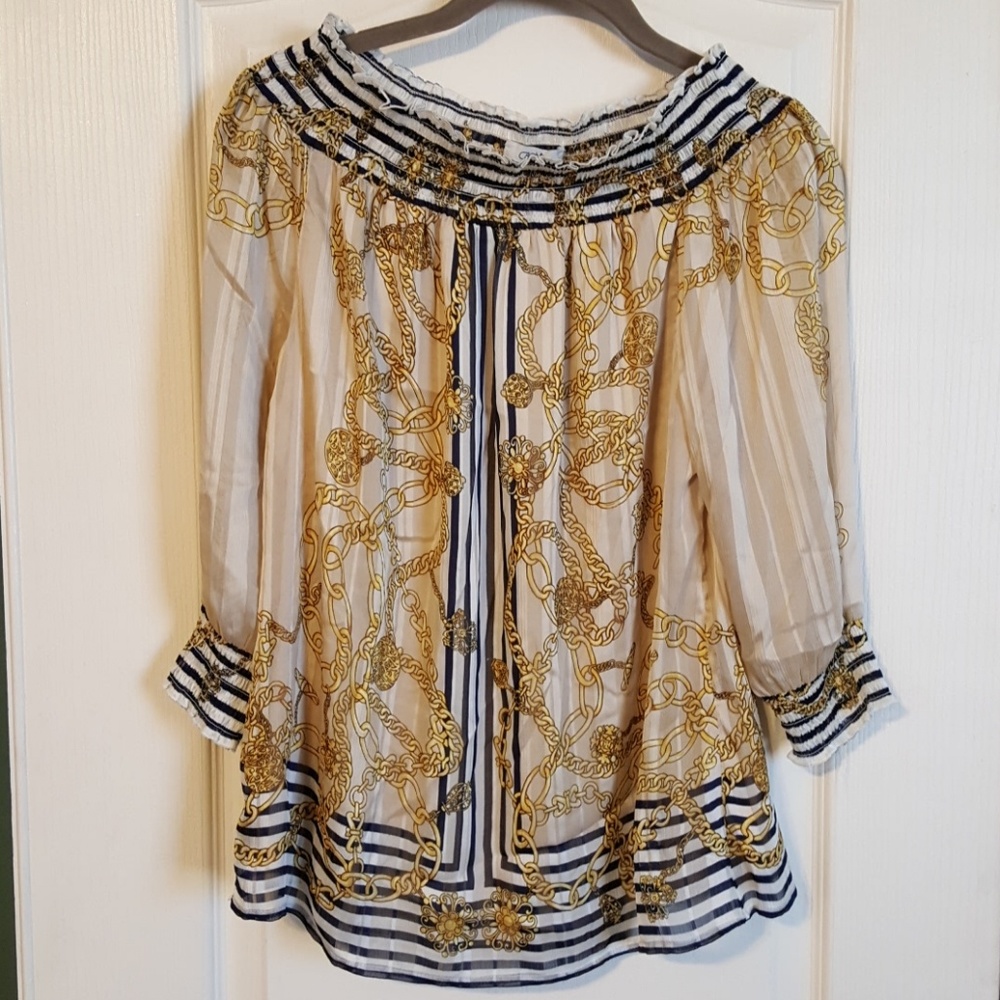 Cache top sz Medium NWT